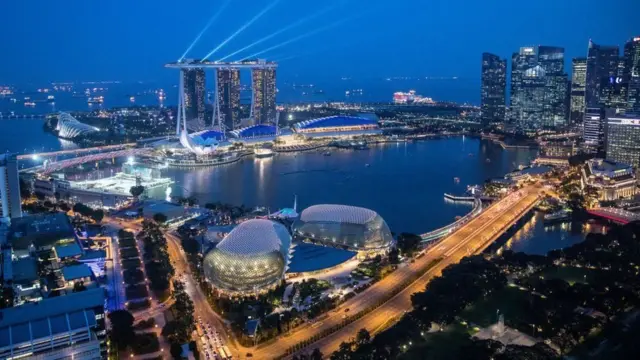 సింగపూర్