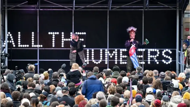 Raki Ap, Papua, Arnold Ap