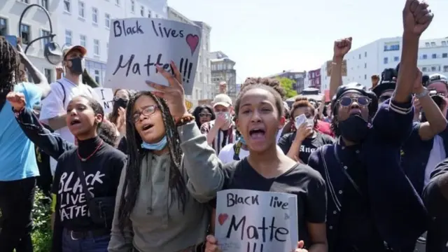 போராட்டம்