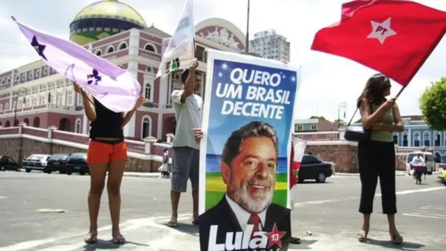 "Waxaan doonayaa Brazil hufan", halku dhegga ololihiisa doorashada