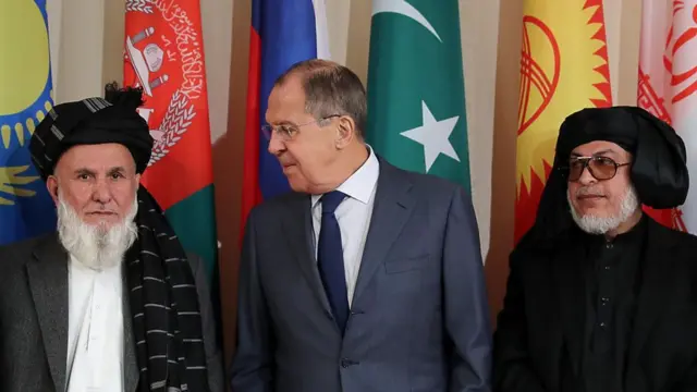 রুশ পররাষ্ট্রমন্ত্রী সের্গেই লাভরভের সাথে আফগান প্রতিনিধিরা