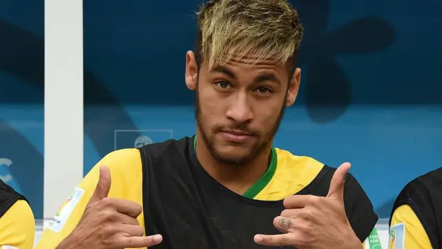 Neymar qui reprend des forces lors du match de 3e place contre la Hollande.