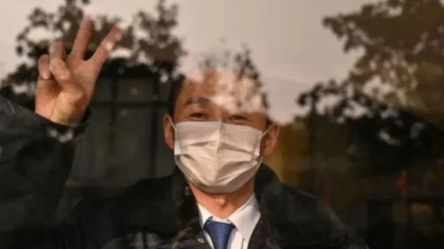 சீனாவின் வுஹான் நகரம்தான் இந்த கொரோனா வைரஸ் தாக்குதலின் மையப்புள்ளியாகும்.