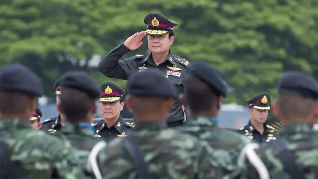 พล.อ.ประยุทธ์ จันทร์โอชา คือต้นแบบการทำงานของ พล.อ.อภิรัชต์ คงสมพงษ์ ผบ.ทบ. คนปัจจุบัน