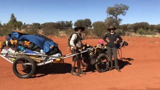 சாகச தம்பதி