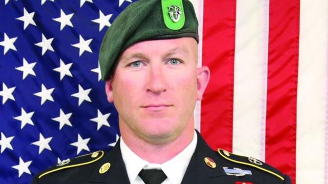 31-летний сержант Эллиот Робинс - один из 18 американских военных, погибших в Афганистане в 2019 году. Он служил в элитном подразделении Сил специальных операций США.