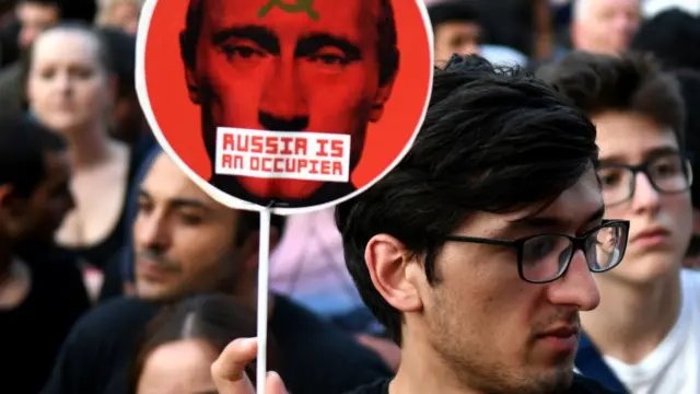 Плакат "Путін - окупант"