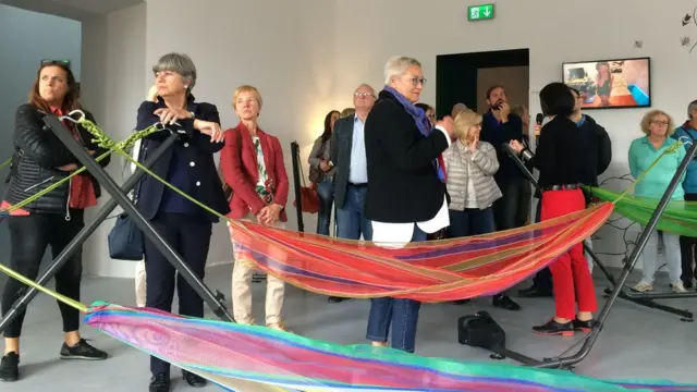 Triển lãm "Tinh thần Cộng đồng” (Public Spirits) tại Trung Tâm Nghệ Thuật Đương Đại ở Warszawa, Ba Lan, vừa bế mạc ngày 15.01.2017.