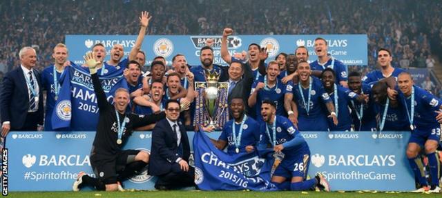 Leicester City celebrate winning the 2015-16 Premier League title
