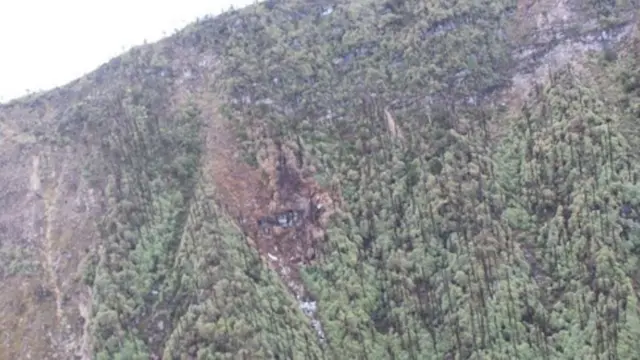 13 सैन्यकर्मियों की मौत