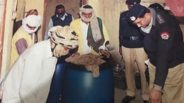 जावेद इक्बाल, पाकिस्तान 