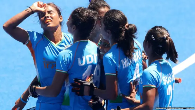 टोक्यो हॉकी मैच