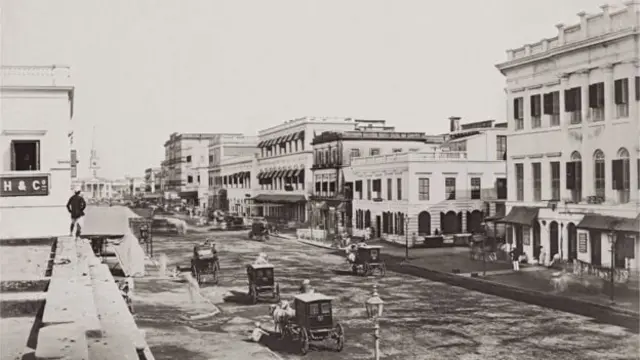 बंगाल में हो रहे थे दंगे