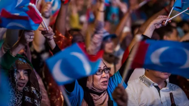 डा. महातिर मोहम्मद के समर्थक