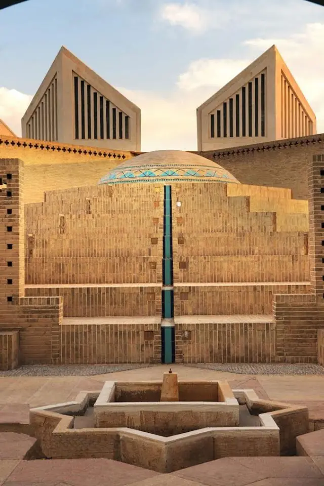 مرکز فرهنگی دزفول