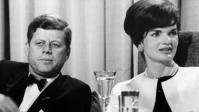 জন এফ কেনেডি ও জ্যাকুলিন কেনেডি