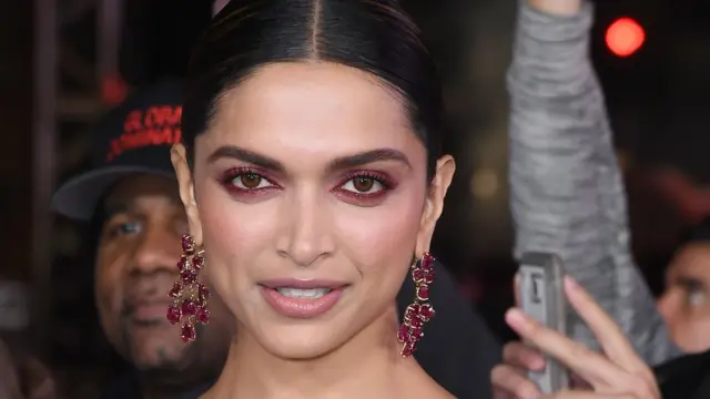 दीपिका पादुकोण