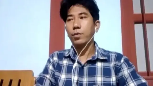 ကိုယ့်အသက်ကိုယ် ကာကွယ်ရင်းနဲ့ နိုင်ငံရေးရည်မှန်းချက်ကိုရောက်အောင် သွားရတဲ့အခြေအနေဖြစ်လာနေတယ်