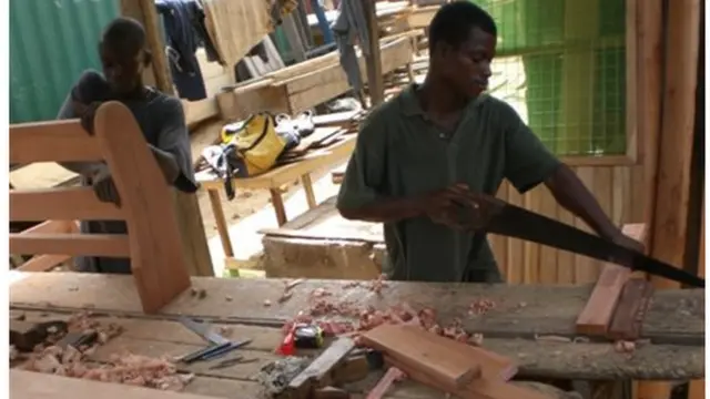 Tax Ne Expansion: ? y? kí káfíntà àti àw?n d??r??ba taasí má san owó orí, owó kékéré kó ni w??n rí