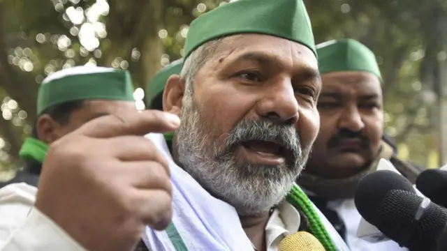 ராகேஷ் திகைத்