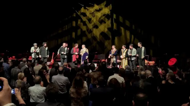 شهرام ناظری