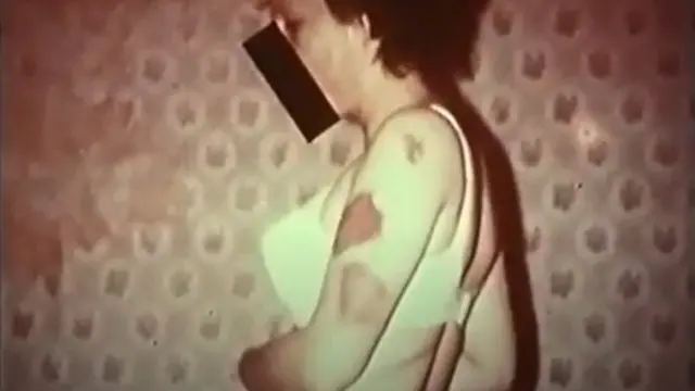 امرأة تعاني من إصابات