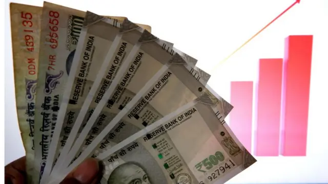 નાણાની તસવીર