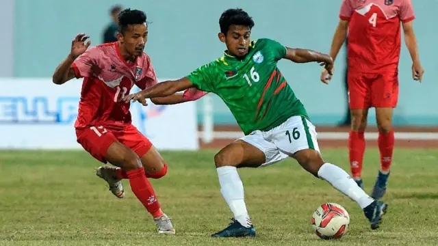নেপাল বাংলাদেশ ফুটবল