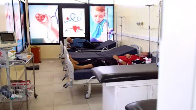 جناح في المستشفى