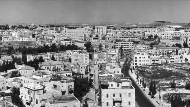 Yetuk buvilar pornosini onlayn tomosha qiling