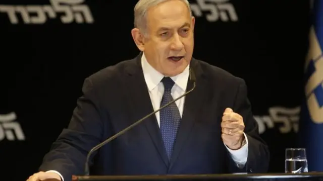 Benjamin Netanyahu yagirizwa kurya ibiturire