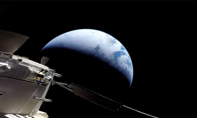宇宙船 月探査「アルテミス計画」のNASA宇宙船、地球に帰還 有人再着陸に前進 - BBCニュース