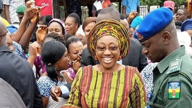 Iyawo Gomina Ekiti laarin awọn ero