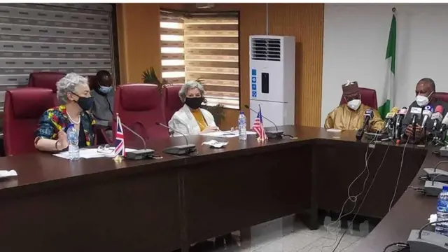 "Pastor Adeboye twitter" on #TwitterBan Nigeria: [el Rufai, Kumuyi, Seyi Makinde tweet]s afta ban 'Twitter public policy'