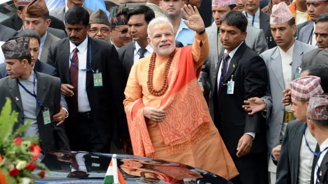 नरेंद्र मोदी