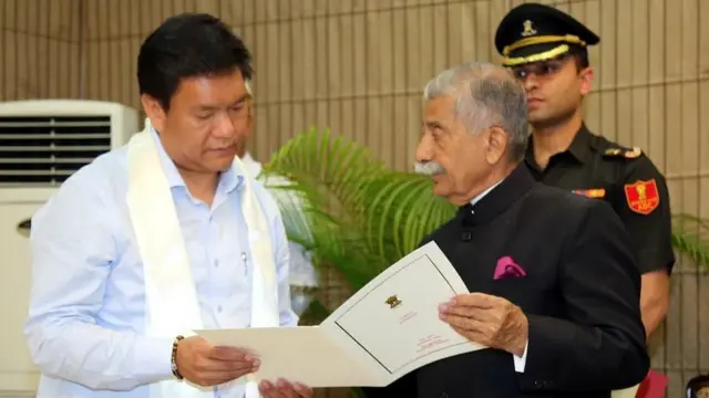 पेमा खांडू