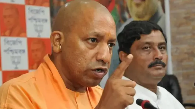 योगी आदित्यनाथ, नाथ संप्रदाय, गोरक्षधाम, भाजप, युवा हिंदू वाहिनी, उत्तर प्रदेश