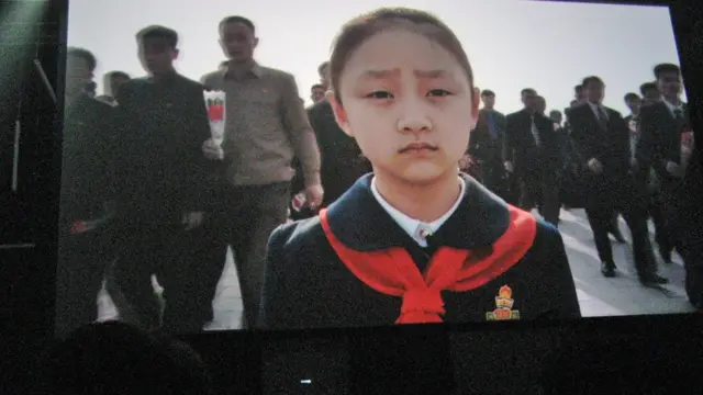 Героиня фильма «В лучах солнца» Виталия Манского - восьмилетняя Цин-ми