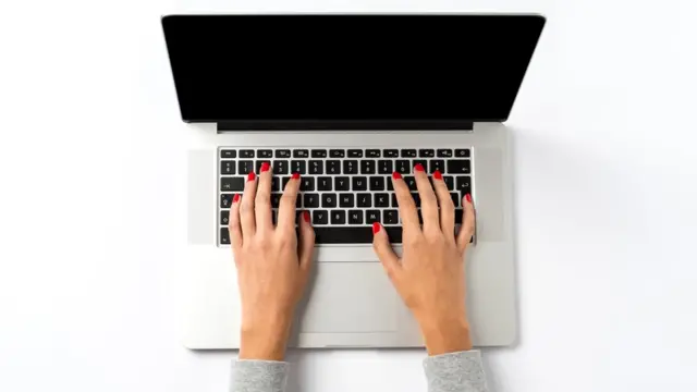 কম্পিউটার সফটওয়্যারই করে দিবে অনেক কাজ