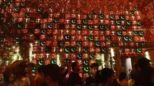 दुर्गा पूजा पंडाल