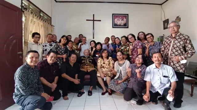 Ibadah Jumat Agung sebagian jemaat GKI Yasmin dilayani Ira Imelda dari GKP.