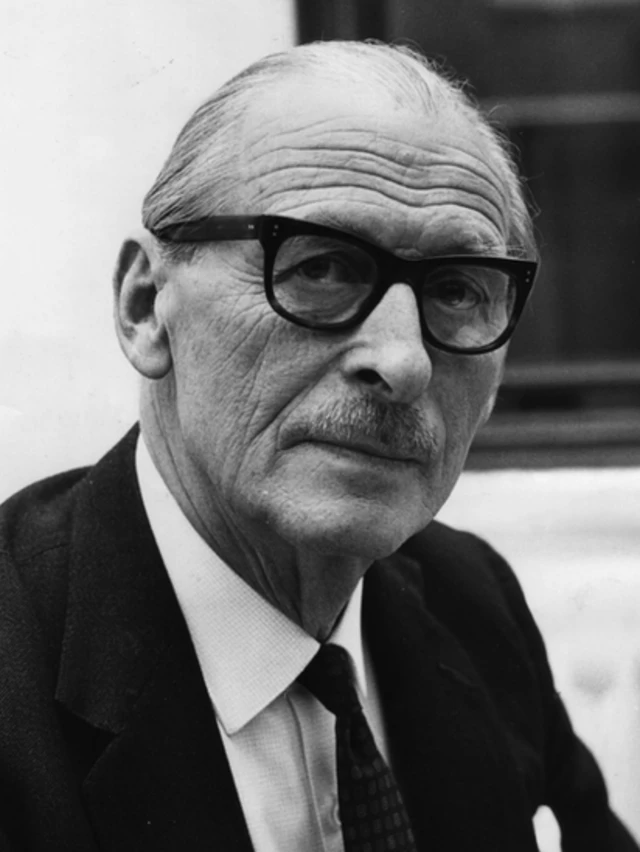 سرویلیام لیوس نماینده بریتانیا در مذاکرات با ایران بود