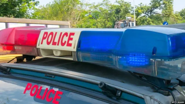 சாத்தான்குளம்: டி.எஸ்.பி., கூடுதல் எஸ்.பி. மீது குற்றவியல் அவமதிப்பு வழக்கு, இடமாற்றம்