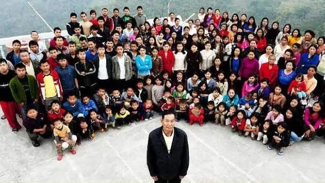 'உலகின் மிகப்பெரிய குடும்பத்தின்' தலைவர் மரணம்: 39 மனைவிகள், 94 குழந்தைகள்