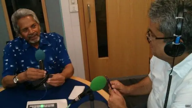 பிபிசி ஸ்டுடியோவில் ரெஹான் ஃபஜலுடன் வினோத் நேவ்