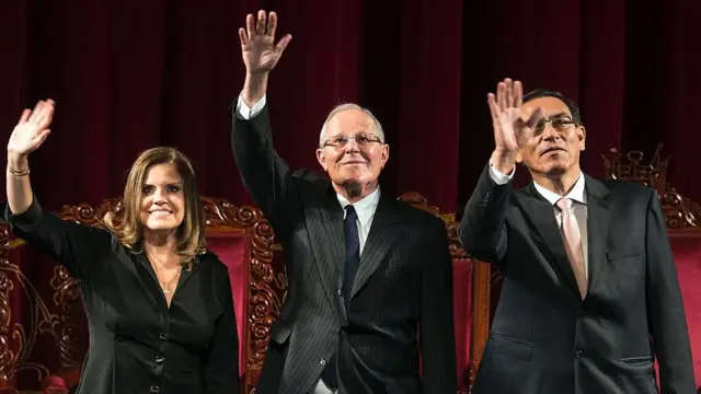 (De izquierda a derecha) Mercedes Aráoz, Pedro Pablo Kuczysnki y Martín Vizcarra.