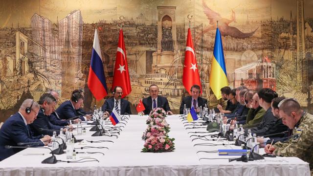 Российско-украинские переговоры в Турции идут с конца марта