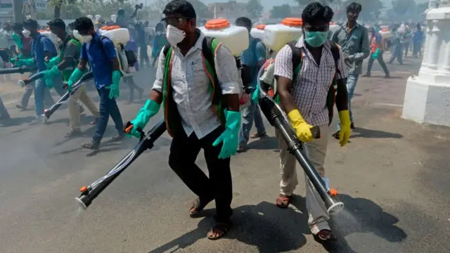 "கொரோனோ தொற்றில் தமிழ்நாடு இன்னும் இரண்டாம் கட்டத்திலேயே இருக்கிறது"
