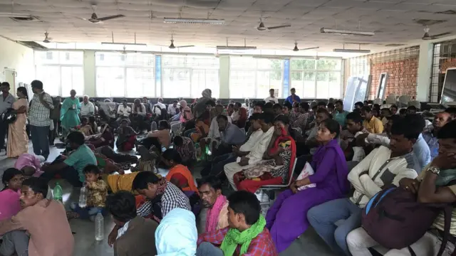 लोगों की भीड़