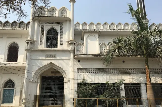 अबू सलेम का मदरसा